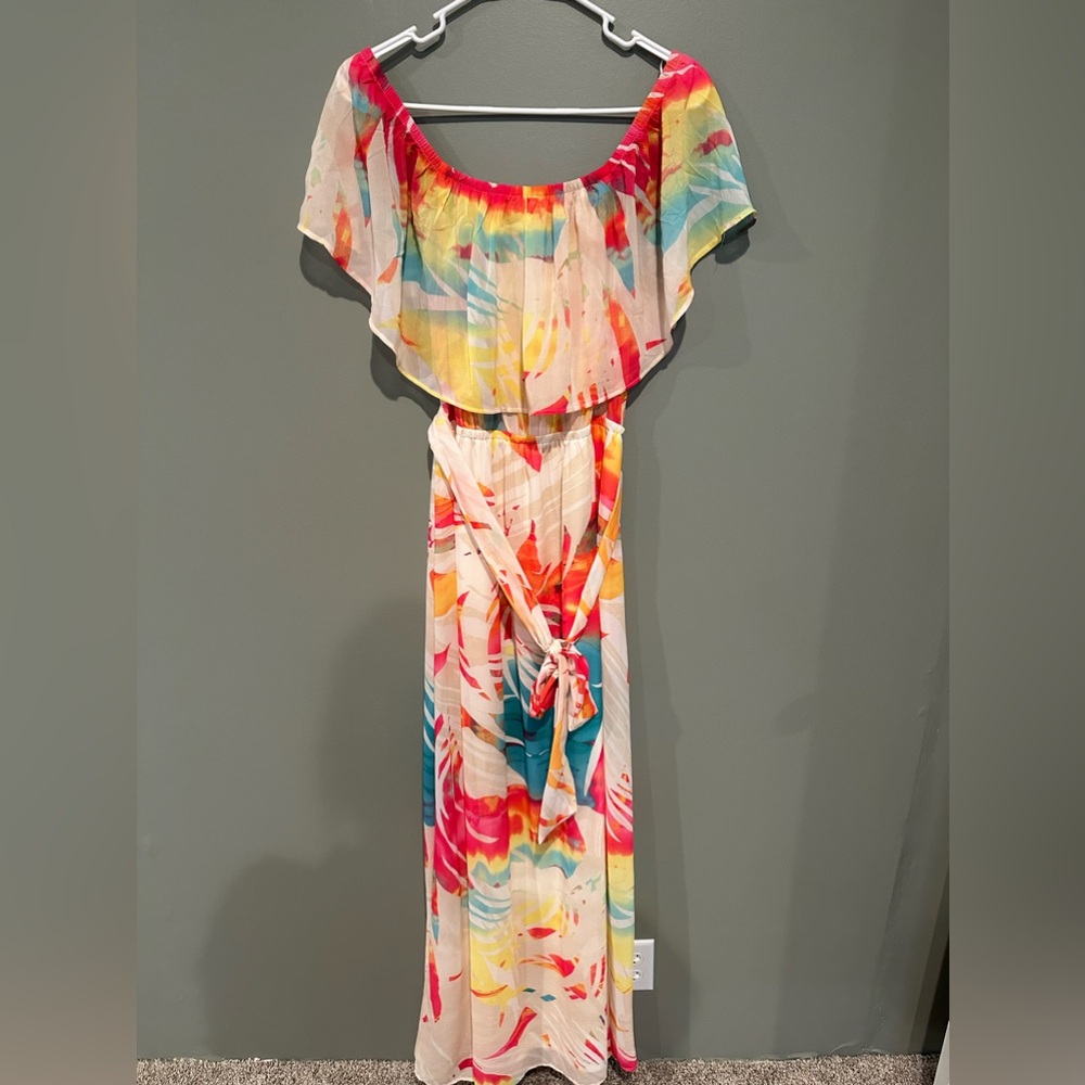 Women’s dress